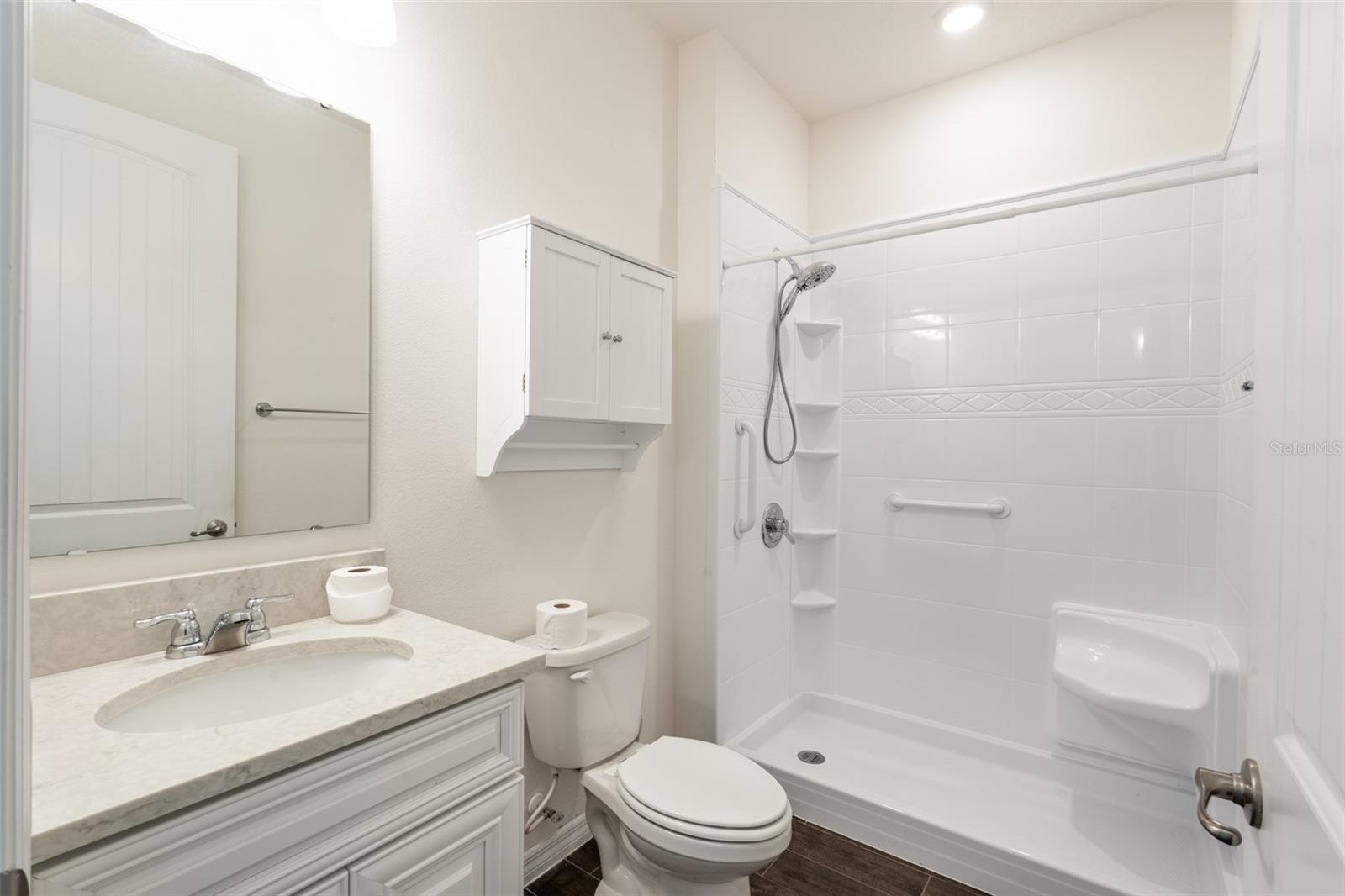 Image 30 of 40 For 17615 Blazing Star Circle