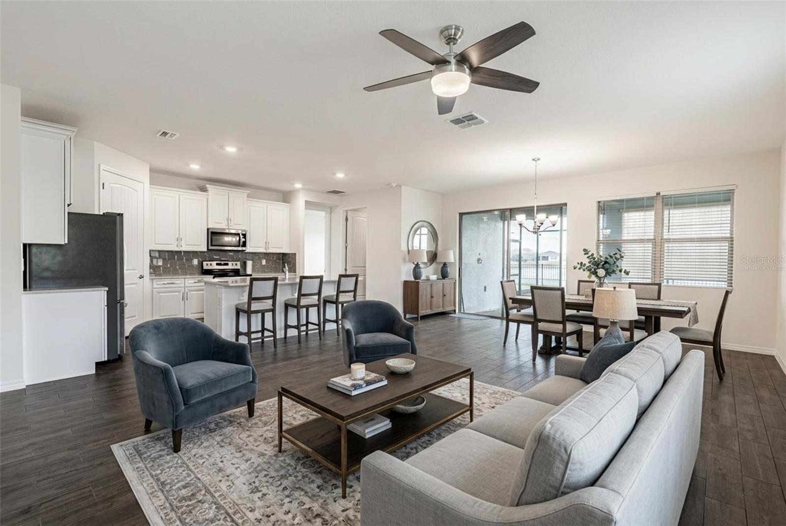 Image 9 of 40 For 17615 Blazing Star Circle