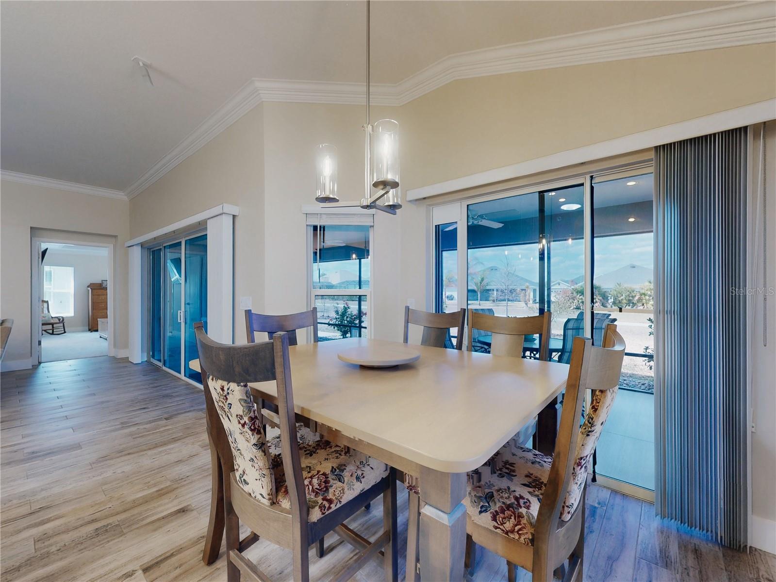 Image 22 of 43 For 904 Maynard Path