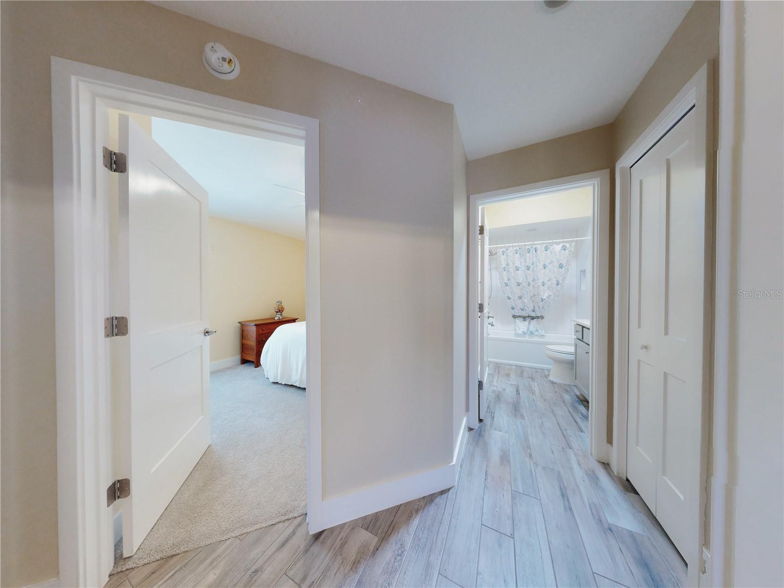 Image 34 of 43 For 904 Maynard Path