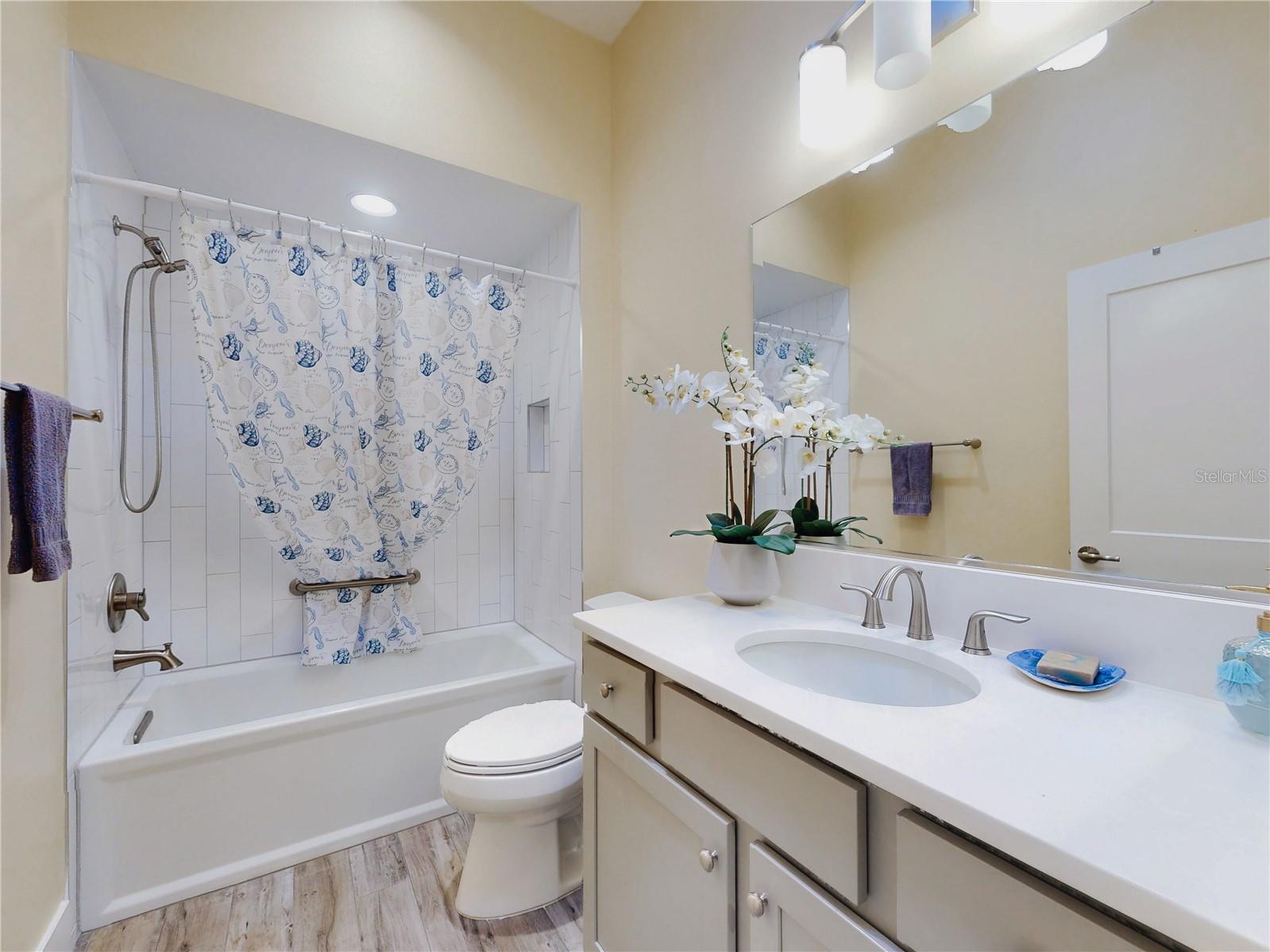 Image 35 of 43 For 904 Maynard Path