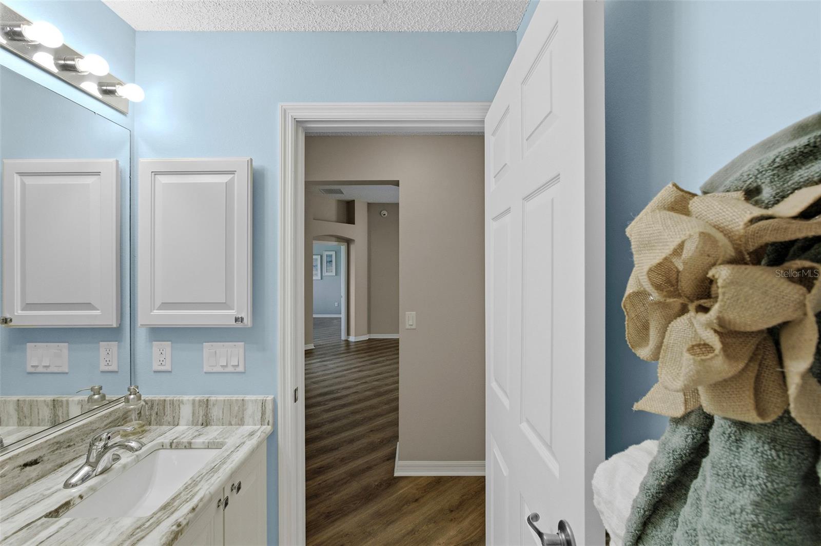 Image 25 of 38 For 2415 Morven Park Way