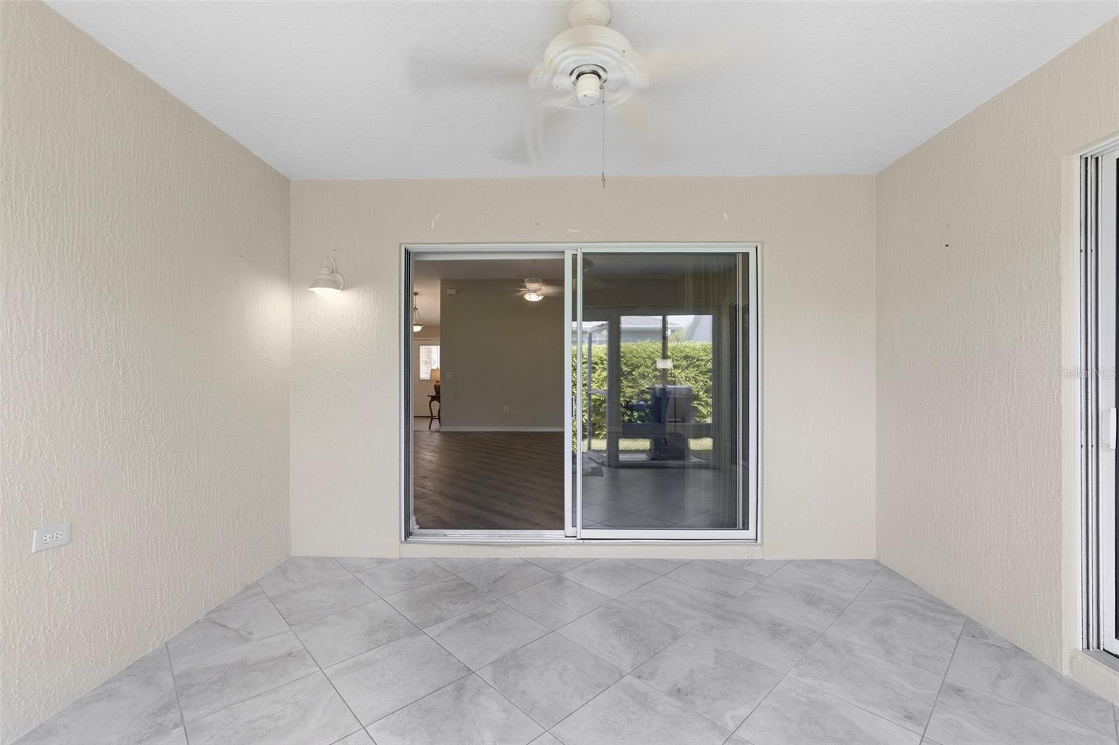 Image 28 of 38 For 2415 Morven Park Way