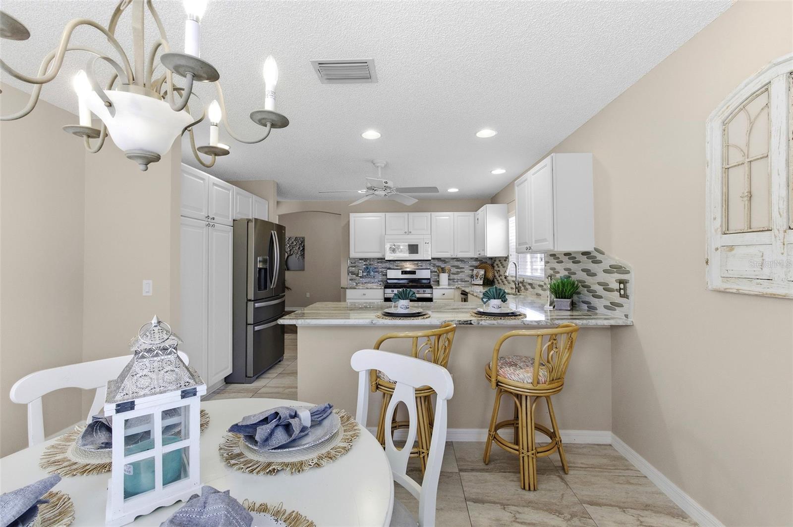 Image 5 of 38 For 2415 Morven Park Way