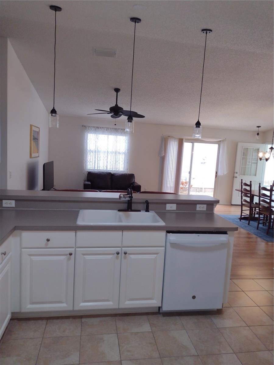 Image 11 of 27 For 297 Emmalee Place