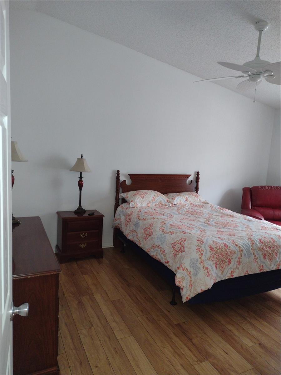 Image 18 of 27 For 297 Emmalee Place