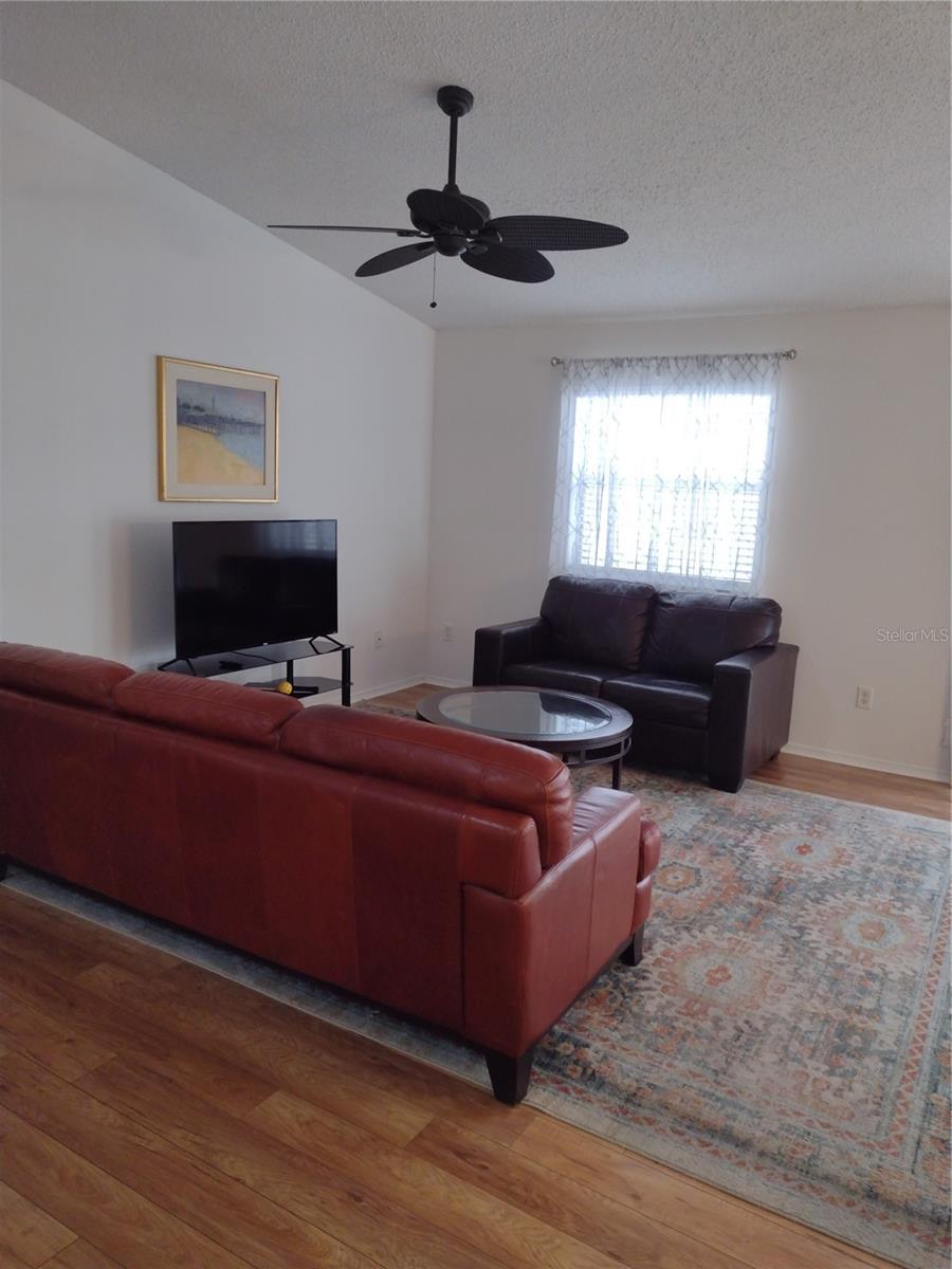 Image 7 of 27 For 297 Emmalee Place