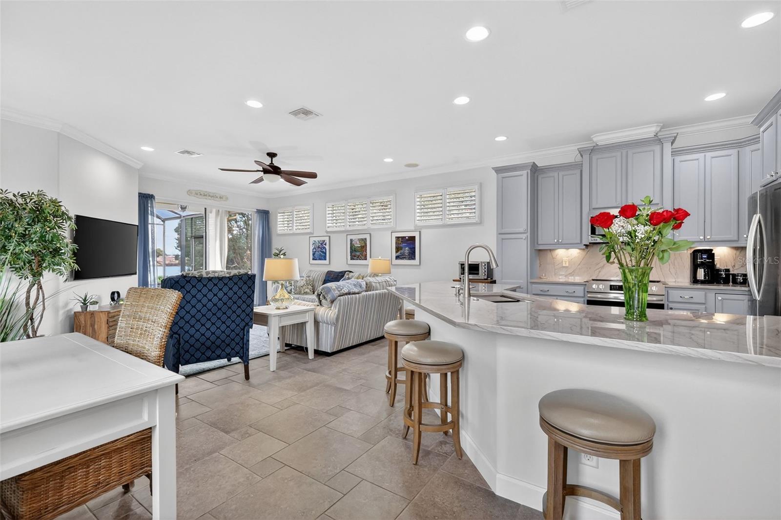 Image 22 of 51 For 8124 Bridgeport Bay Circle