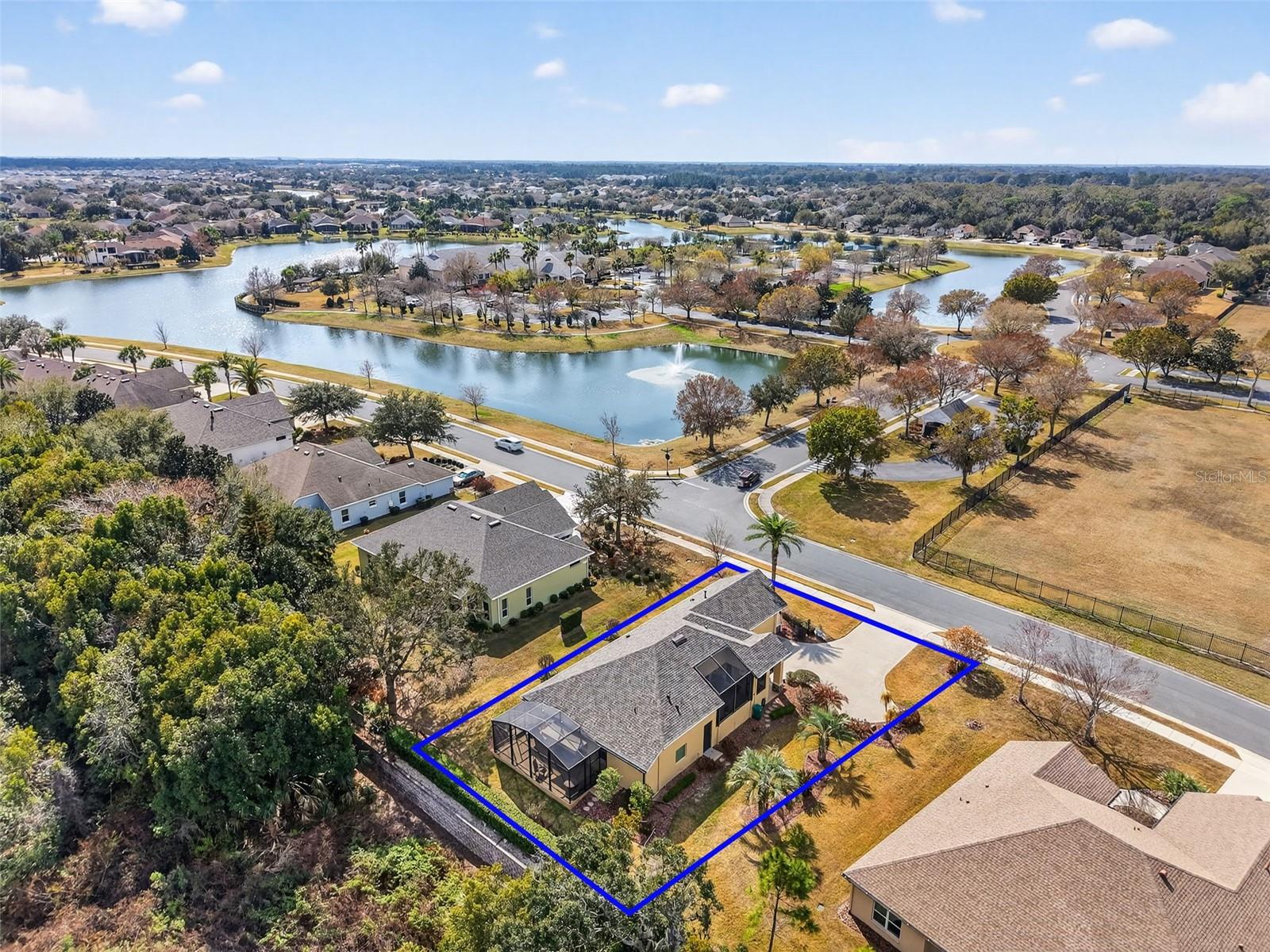 Image 44 of 51 For 8124 Bridgeport Bay Circle