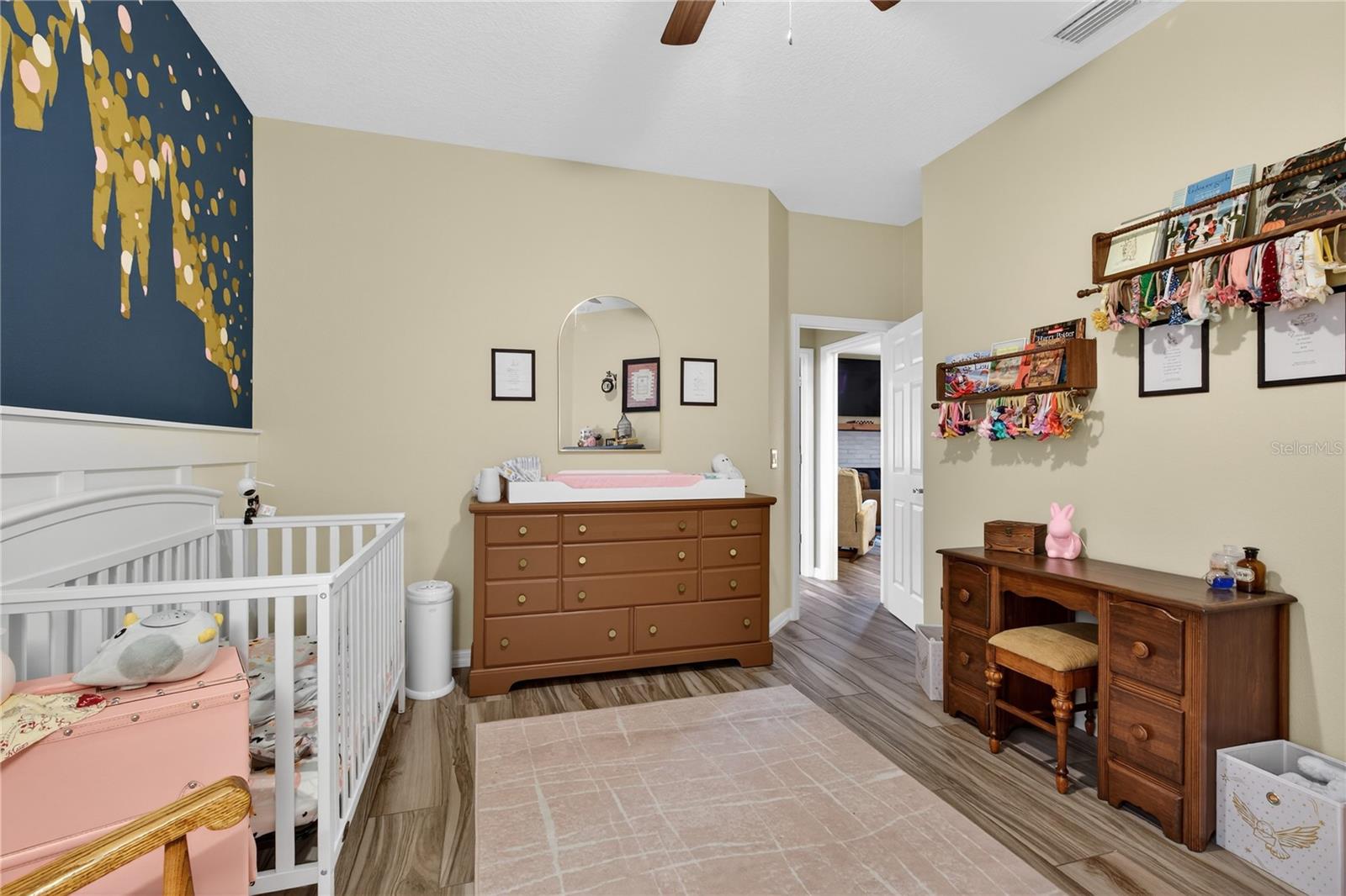 Image 40 of 54 For 36452 Grand Island Oaks Circle