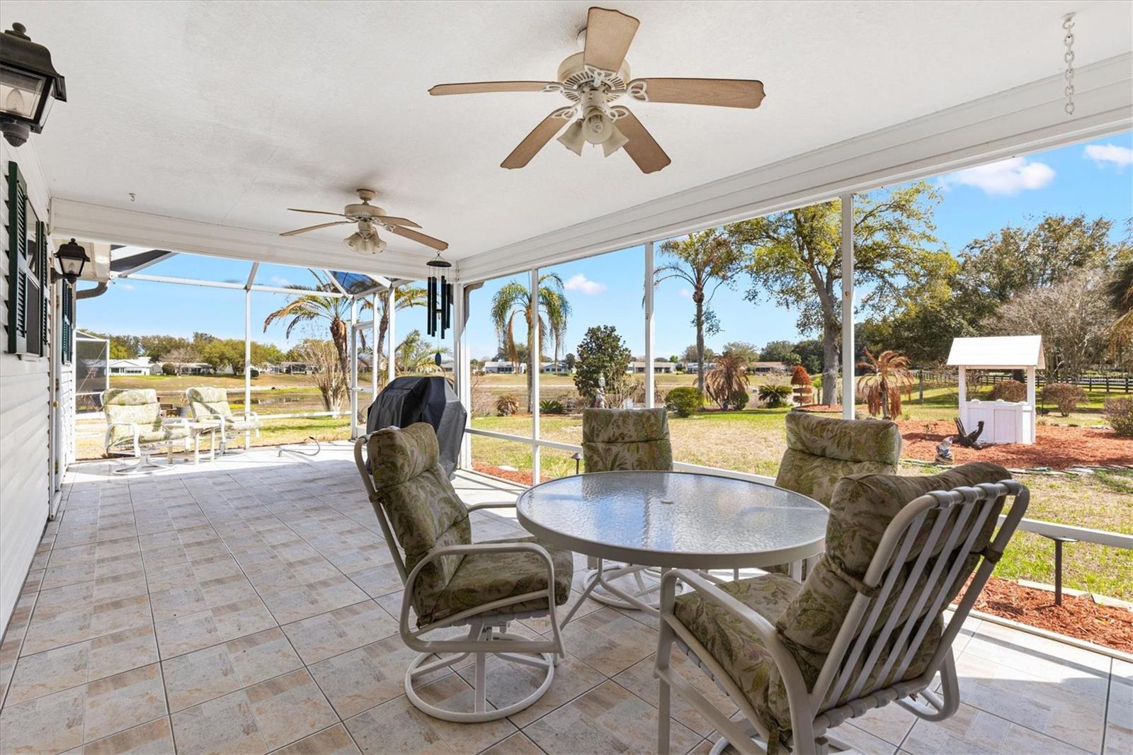 Listing photo id 15 for 1611 Alhambra Way