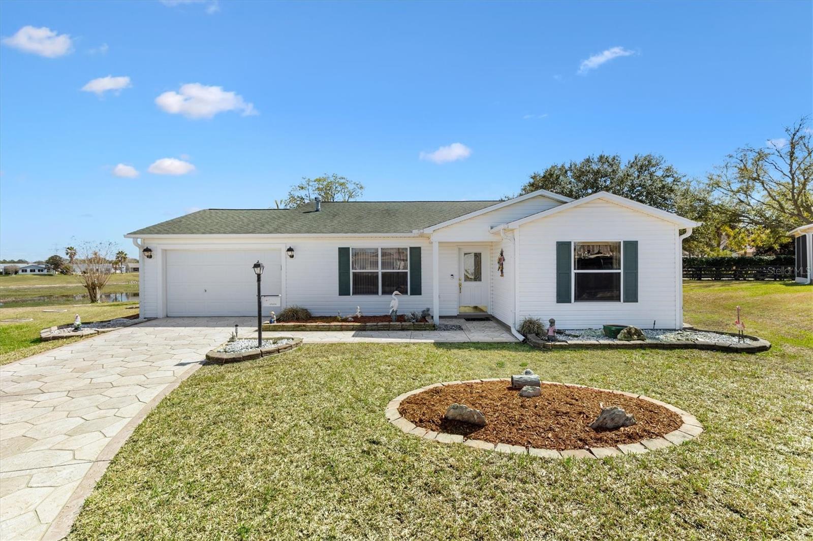 Listing photo id 23 for 1611 Alhambra Way