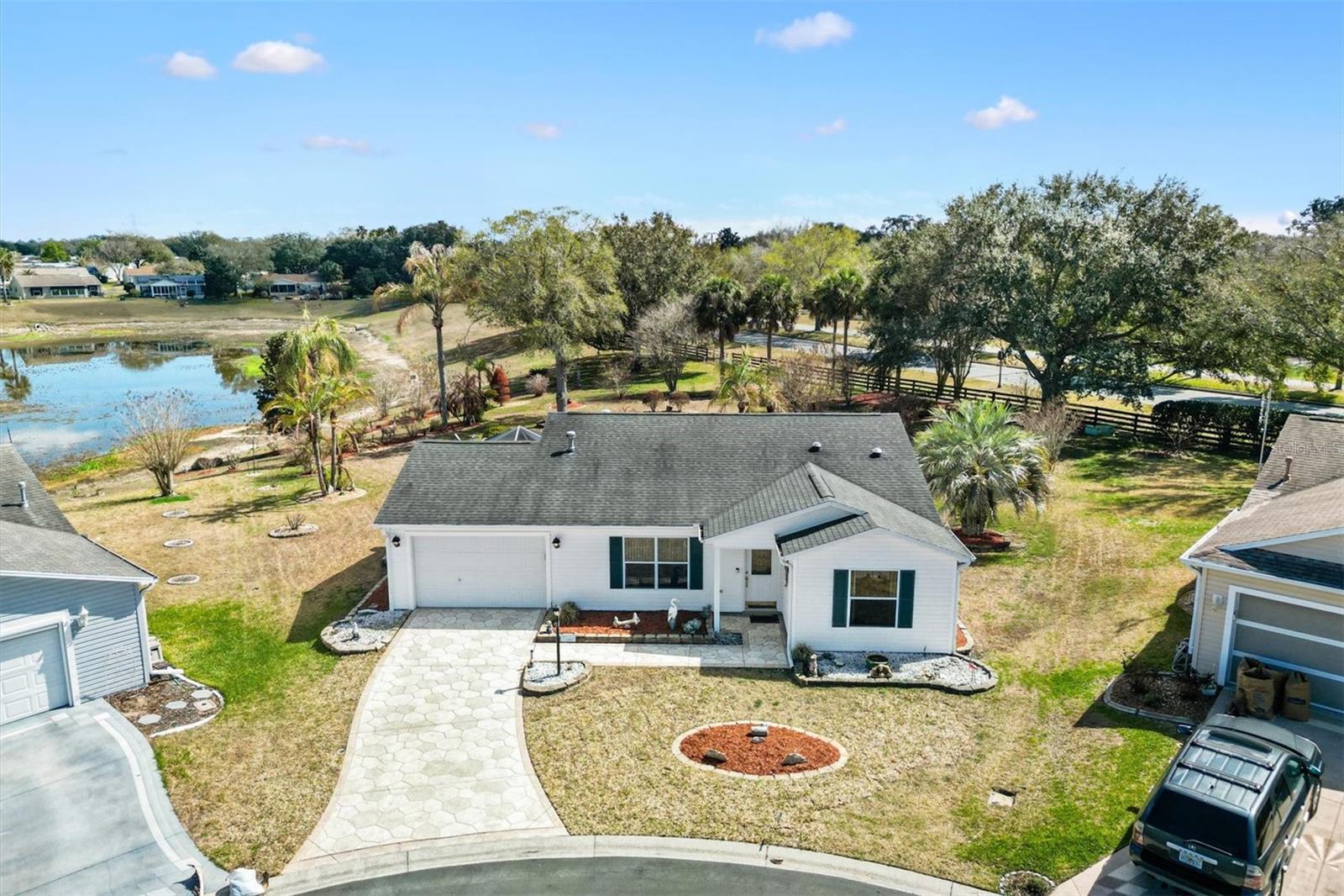 Listing photo id 25 for 1611 Alhambra Way