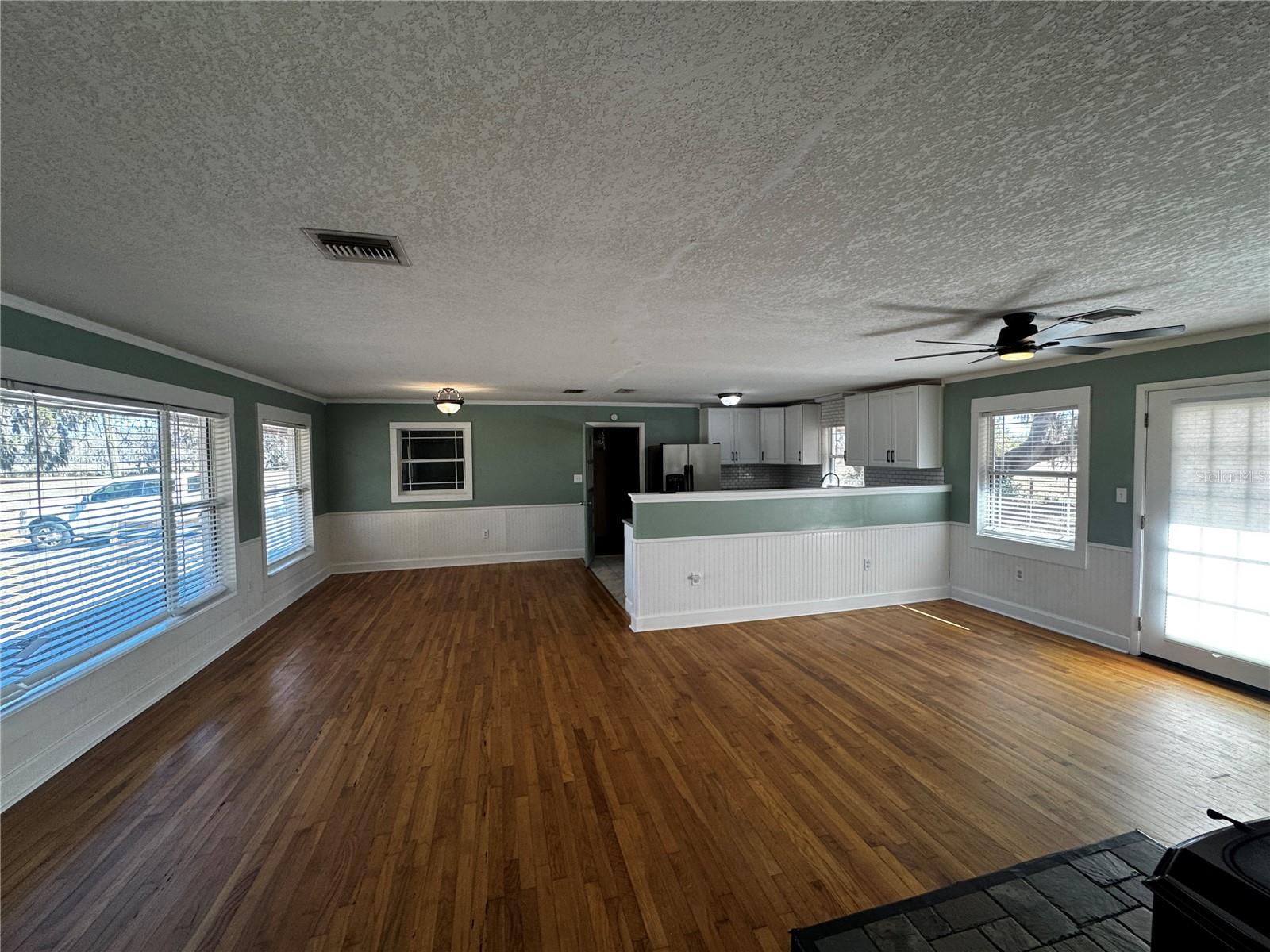 Image 3 of 15 For 431 Richey Road