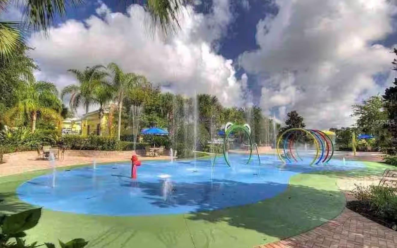 Image 10 of 19 For 408 Lucaya Loop 408