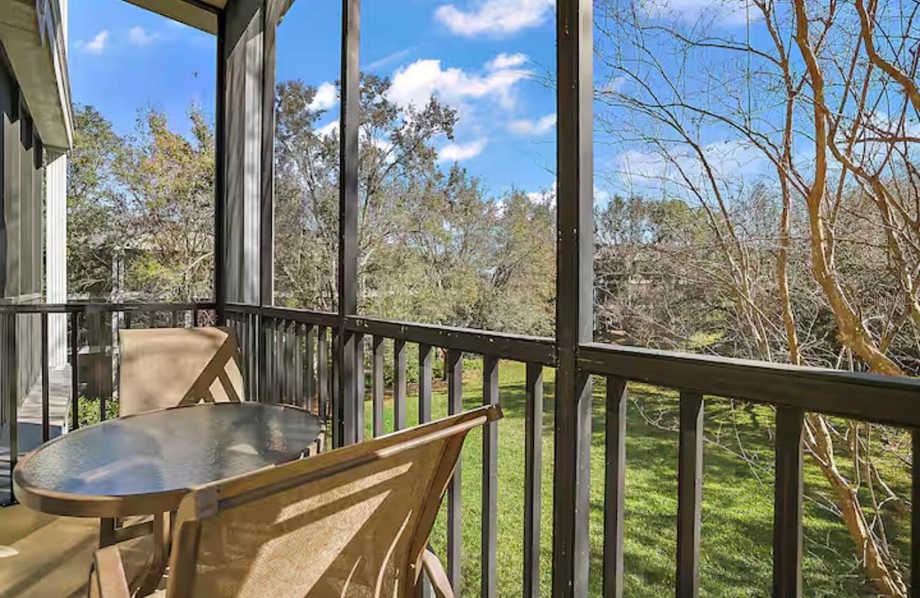 Image 9 of 19 For 408 Lucaya Loop 408