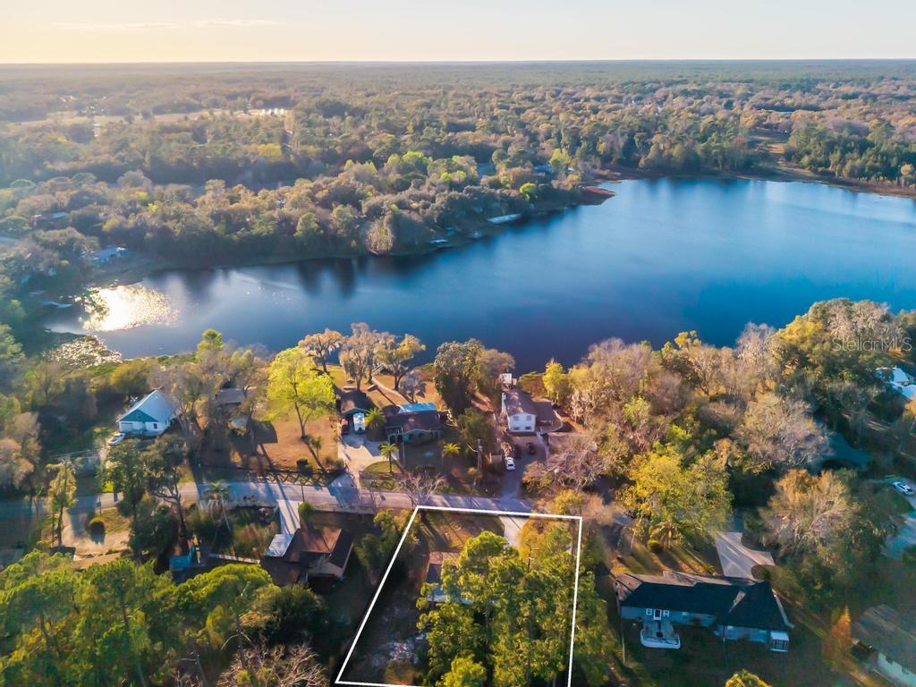 Image 43 of 49 For 43740 Sunset Drive