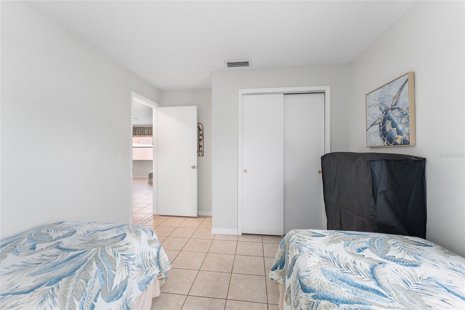 Image 10 of 38 For 807 Alvarado Place