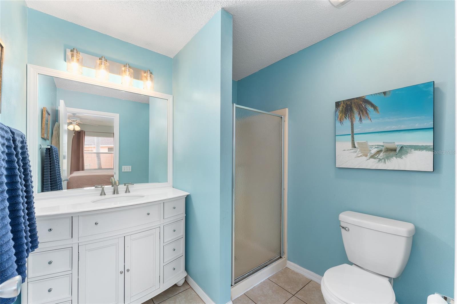 Image 16 of 38 For 807 Alvarado Place