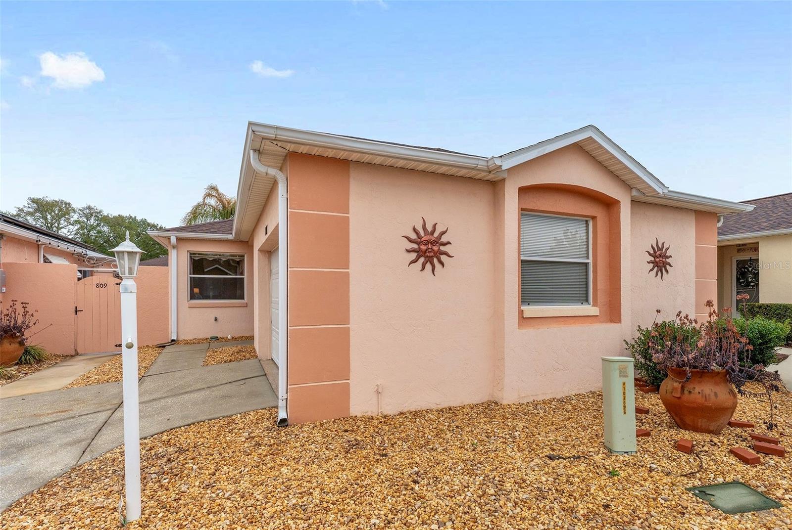 Image 3 of 38 For 807 Alvarado Place