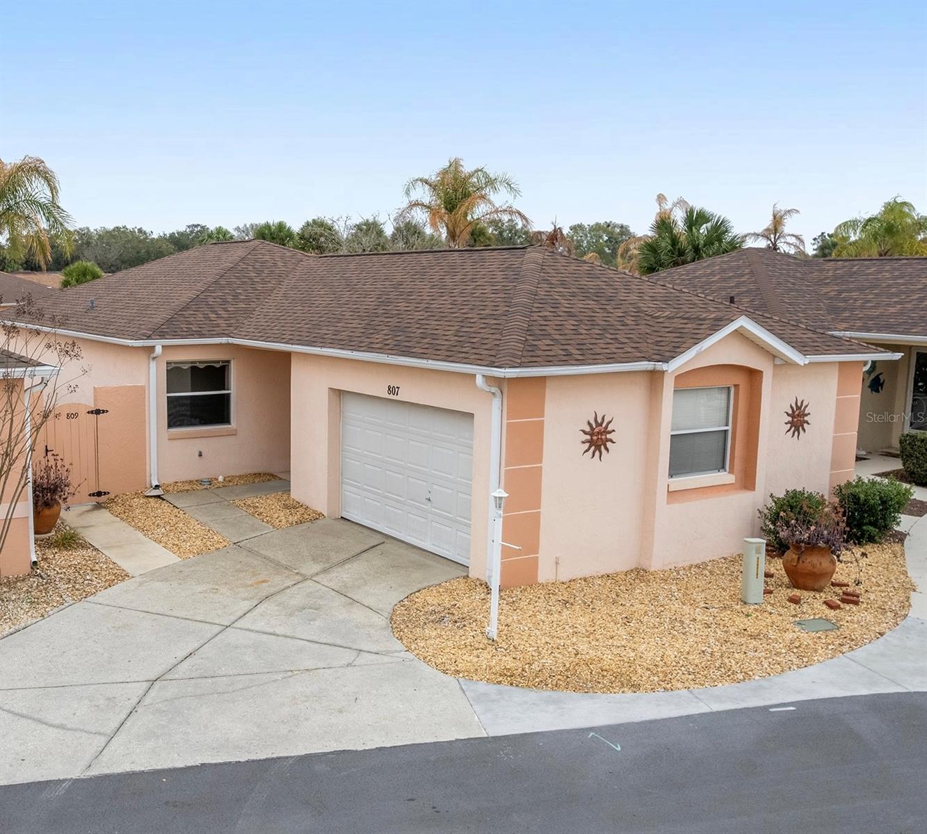 Image 32 of 38 For 807 Alvarado Place