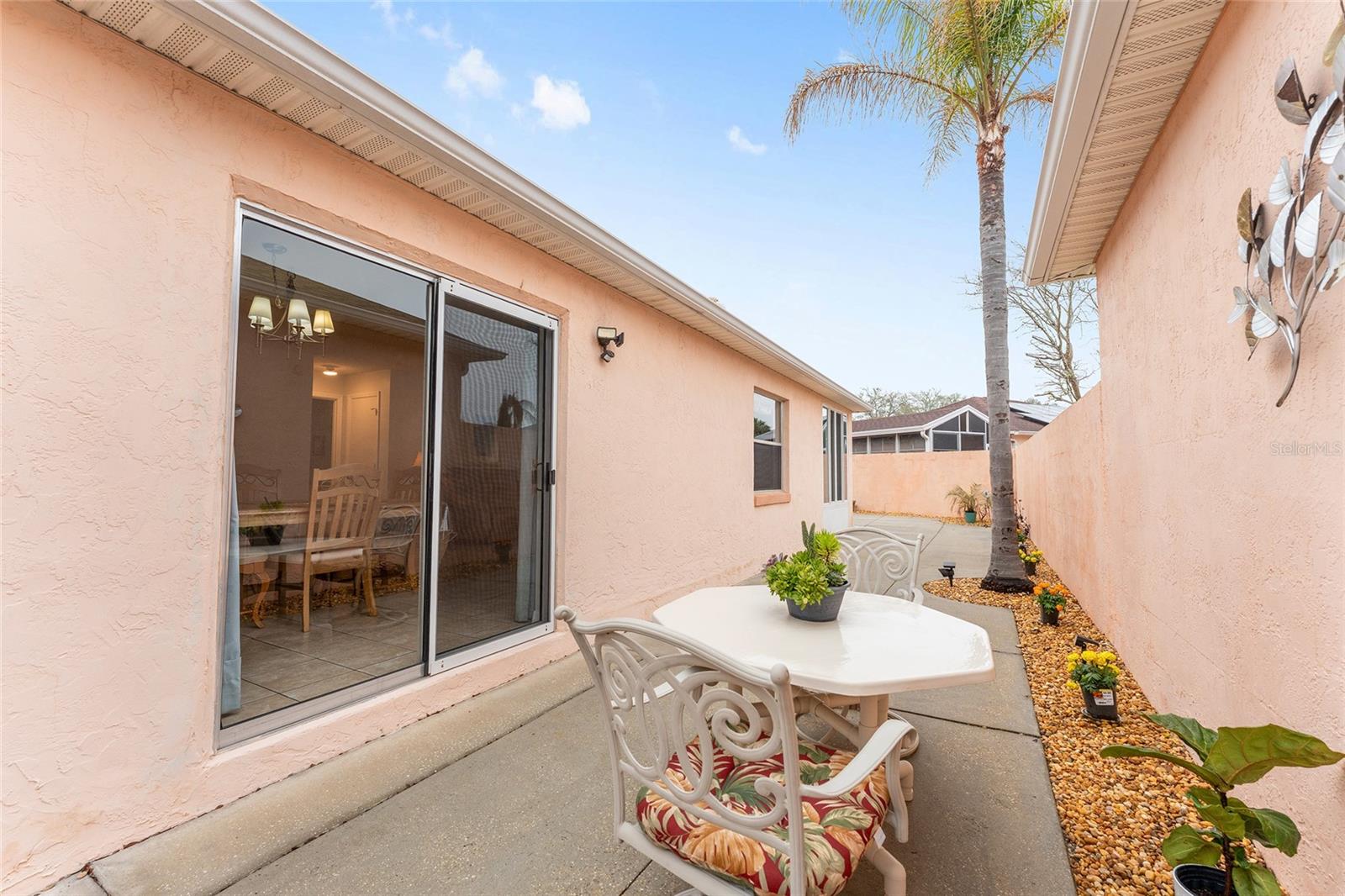 Image 36 of 38 For 807 Alvarado Place