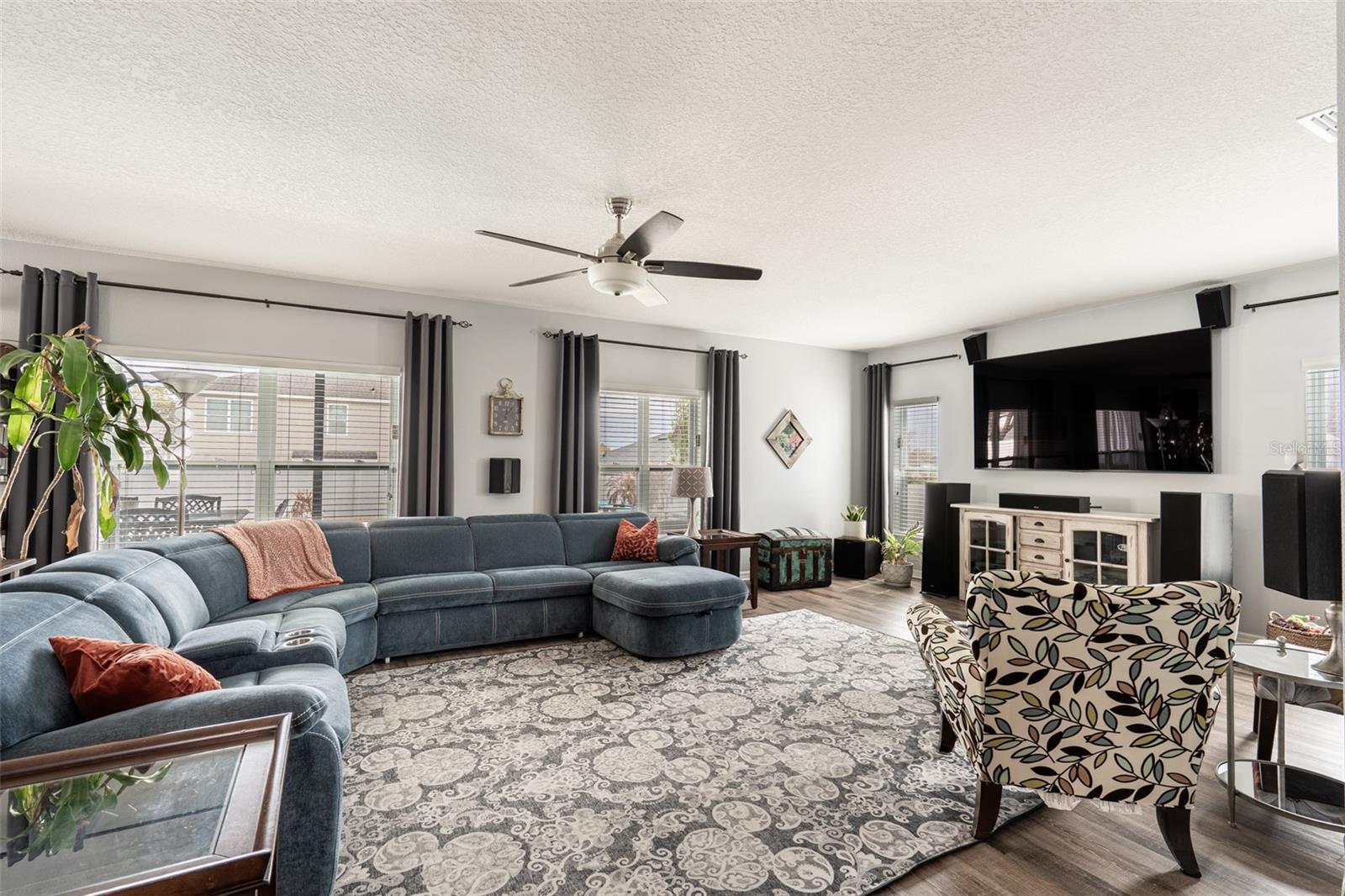 Image 24 of 50 For 9902 Lenox Street