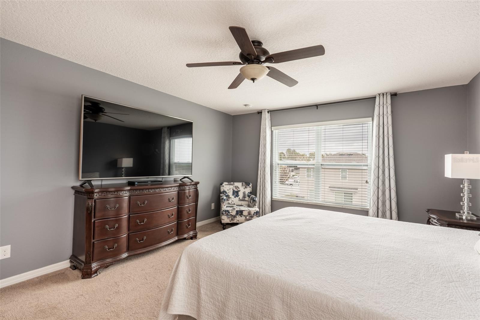 Image 36 of 50 For 9902 Lenox Street