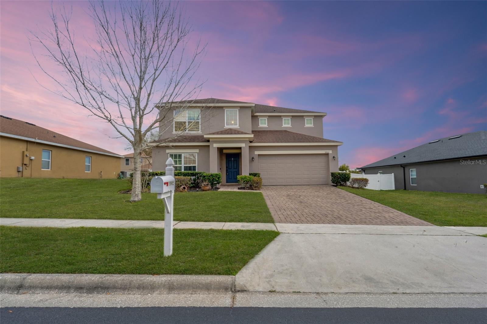 Image 4 of 50 For 9902 Lenox Street