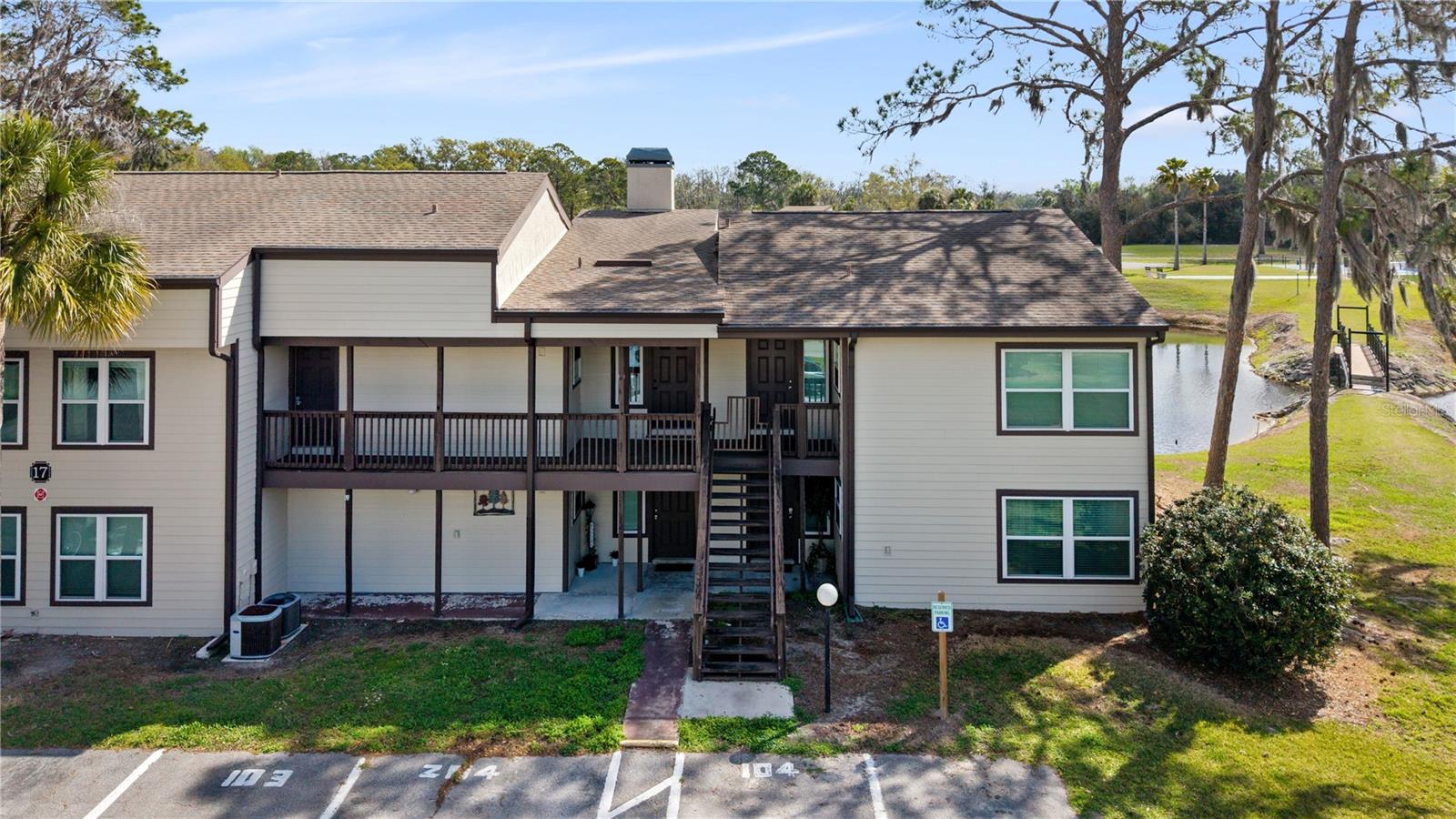 Image 2 of 34 For 17203 Sandalwood Drive 17203