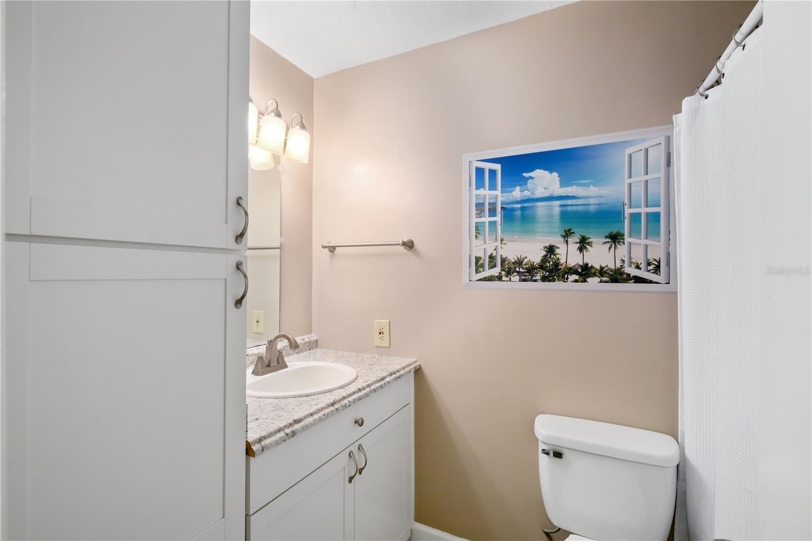 Image 32 of 34 For 17203 Sandalwood Drive 17203