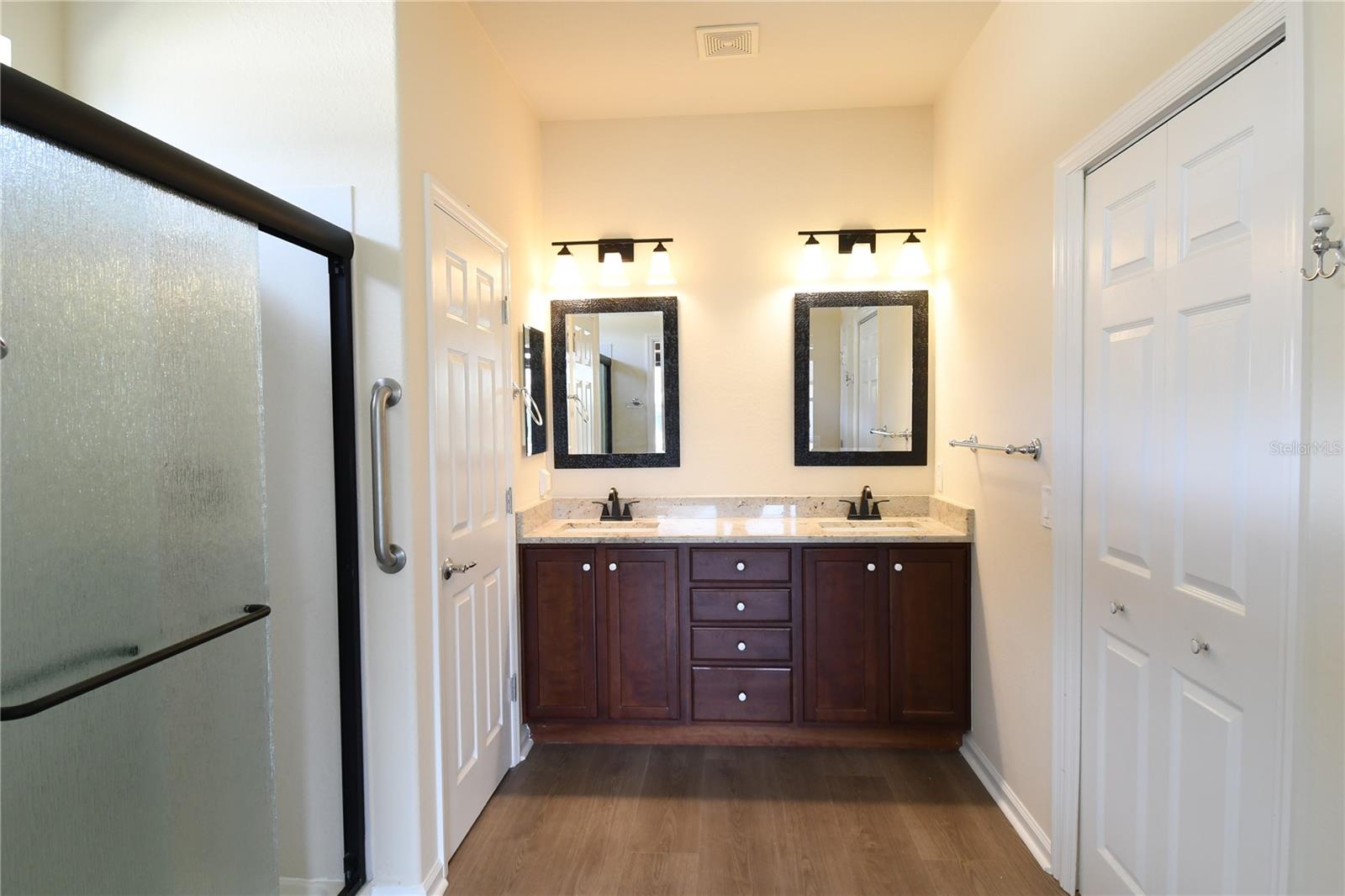 Image 13 of 28 For 6942 94th Court