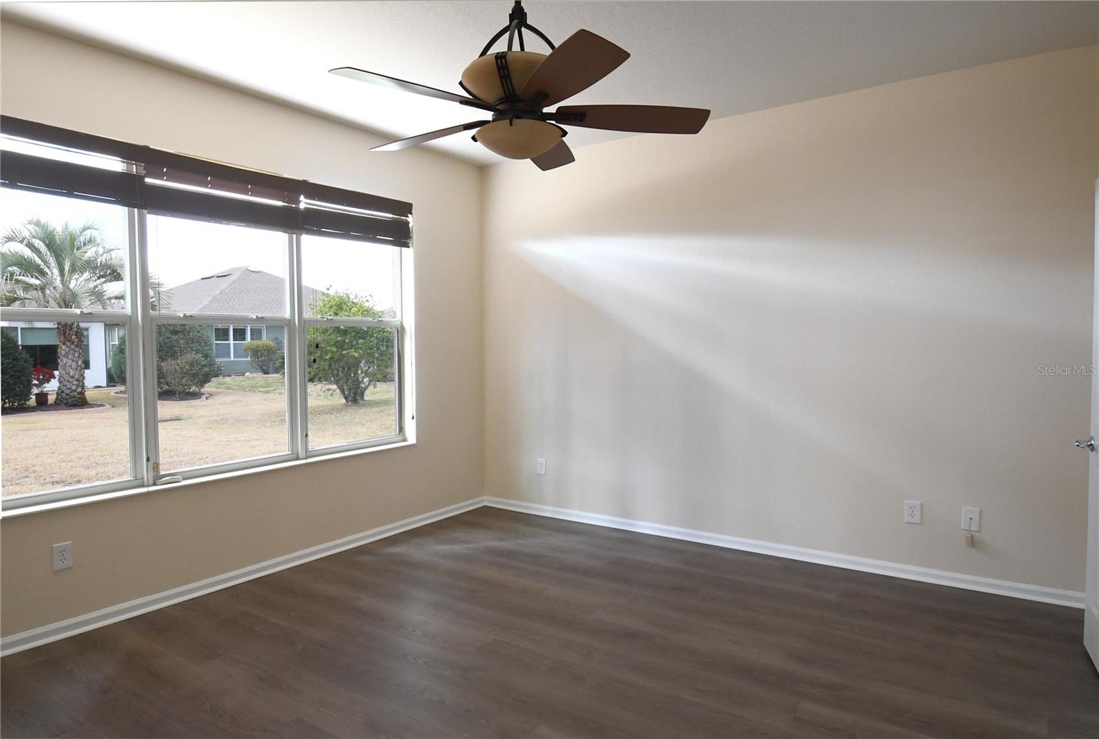 Image 9 of 28 For 6942 94th Court