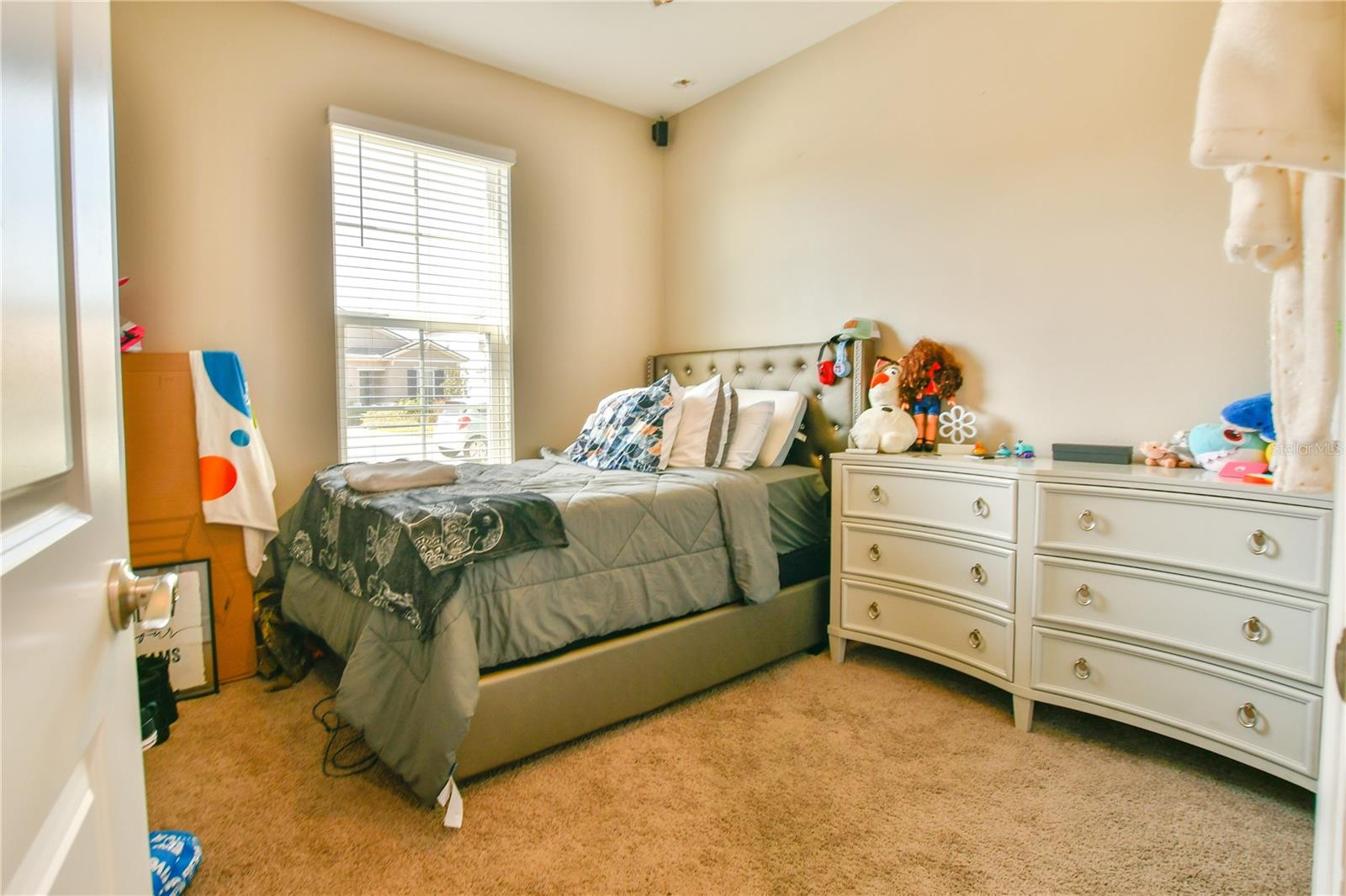 Image 8 of 16 For 309 Irving Bend Drive