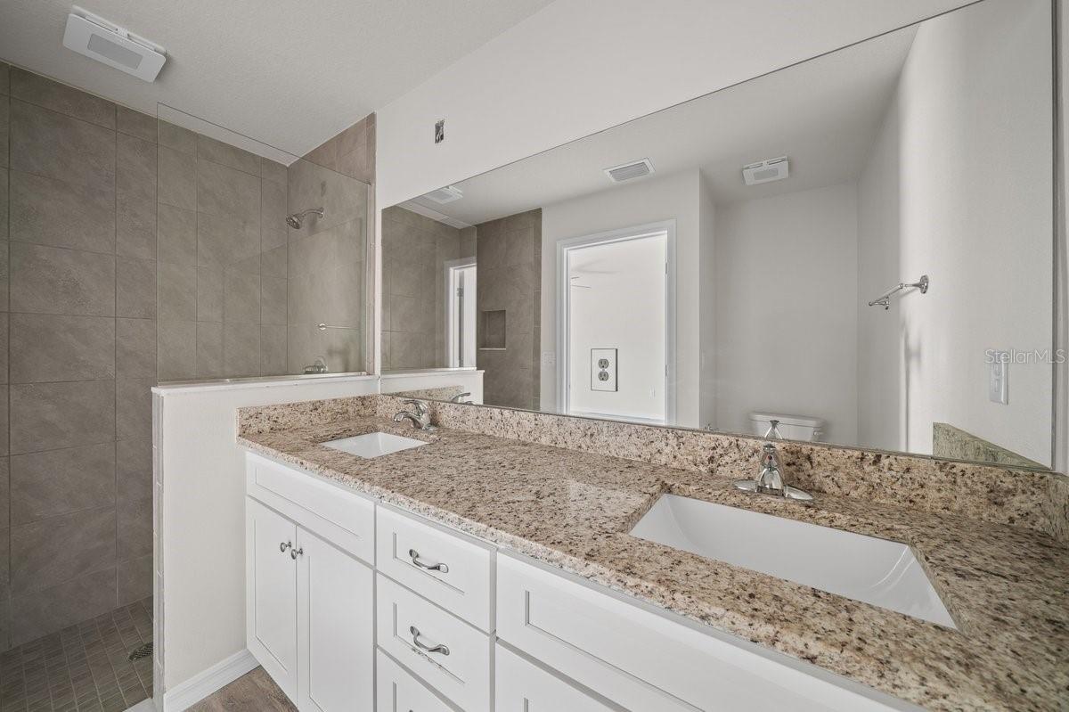 Image 17 of 25 For 8992 Lisa Terrace