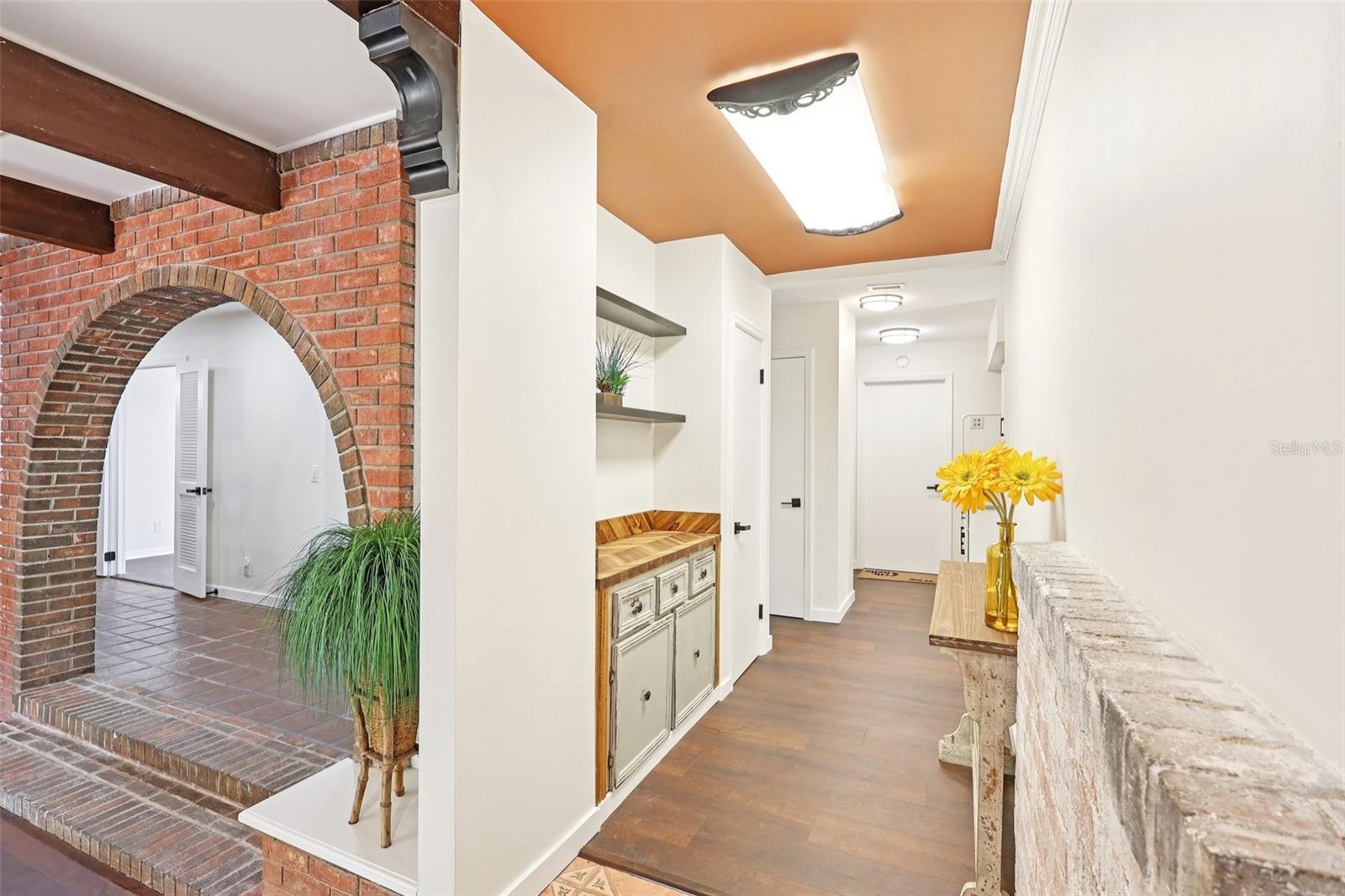 Image 16 of 43 For 4219 Magnolia Avenue