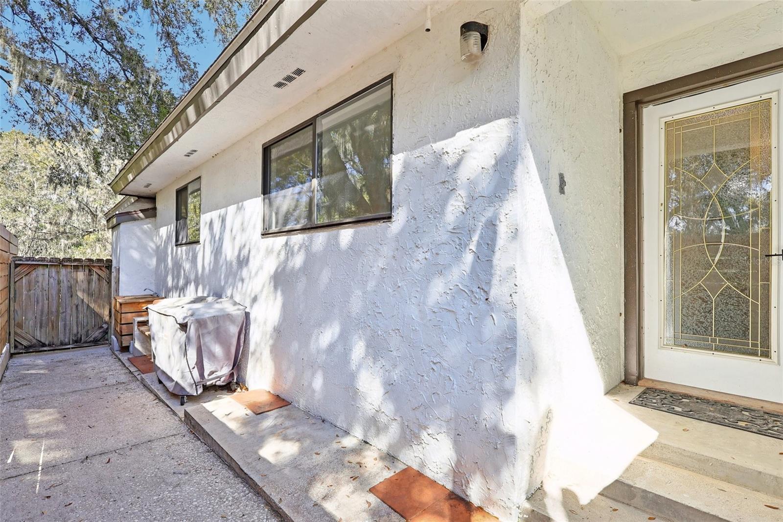 Image 23 of 43 For 4219 Magnolia Avenue