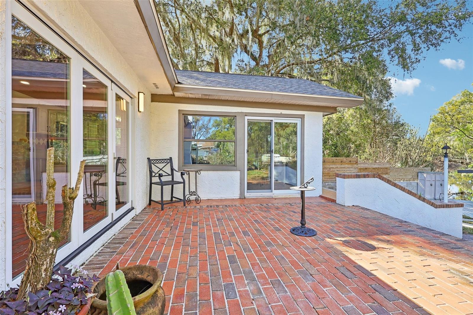 Image 33 of 43 For 4219 Magnolia Avenue