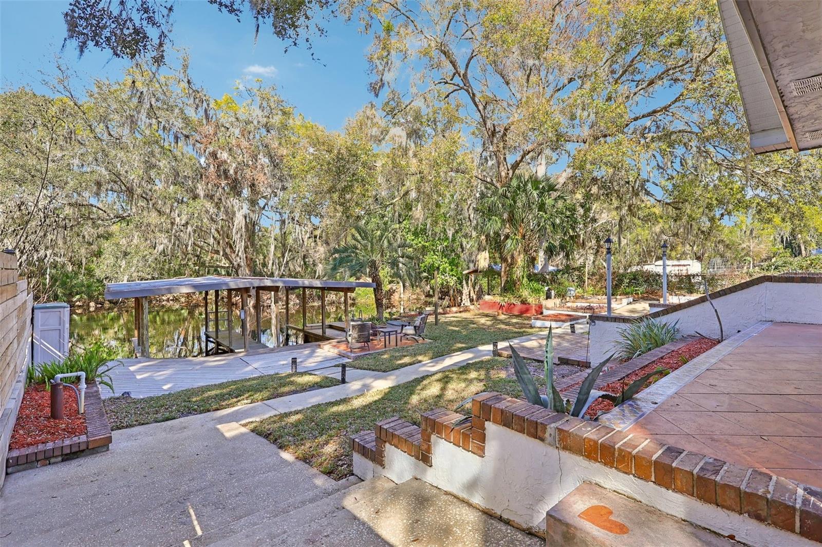 Image 36 of 43 For 4219 Magnolia Avenue