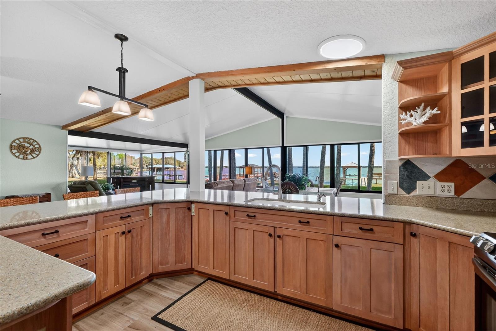 Image 10 of 47 For 38318 Langlois Place