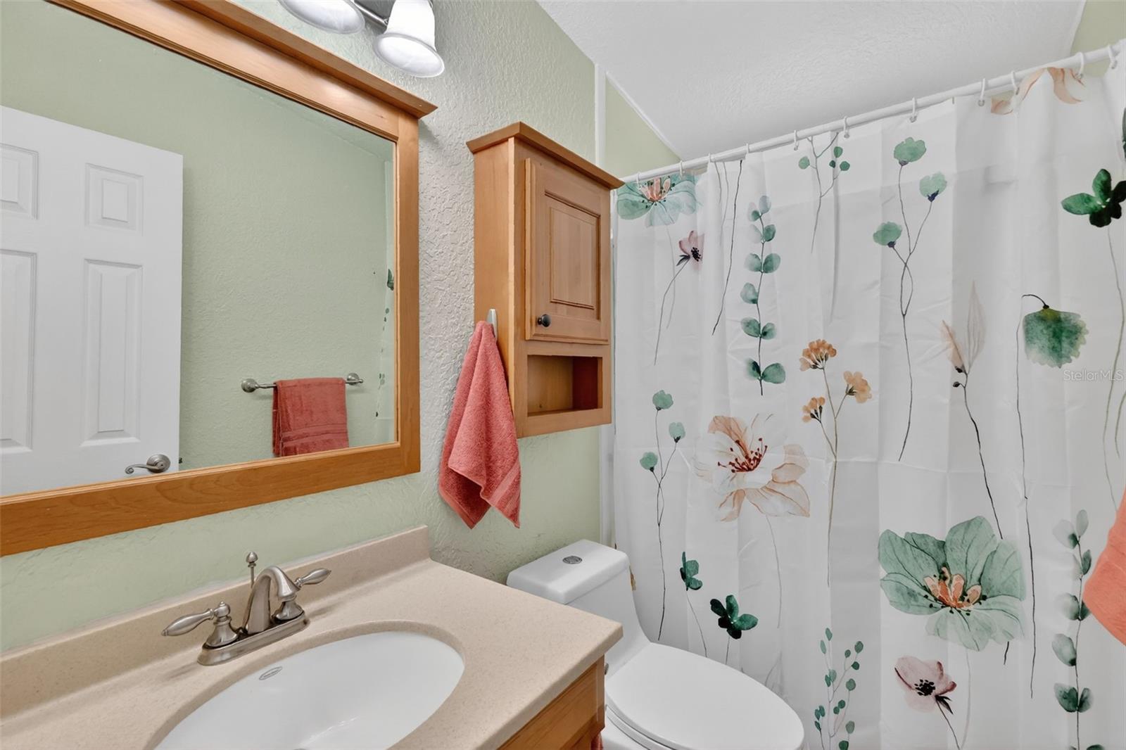 Image 25 of 47 For 38318 Langlois Place