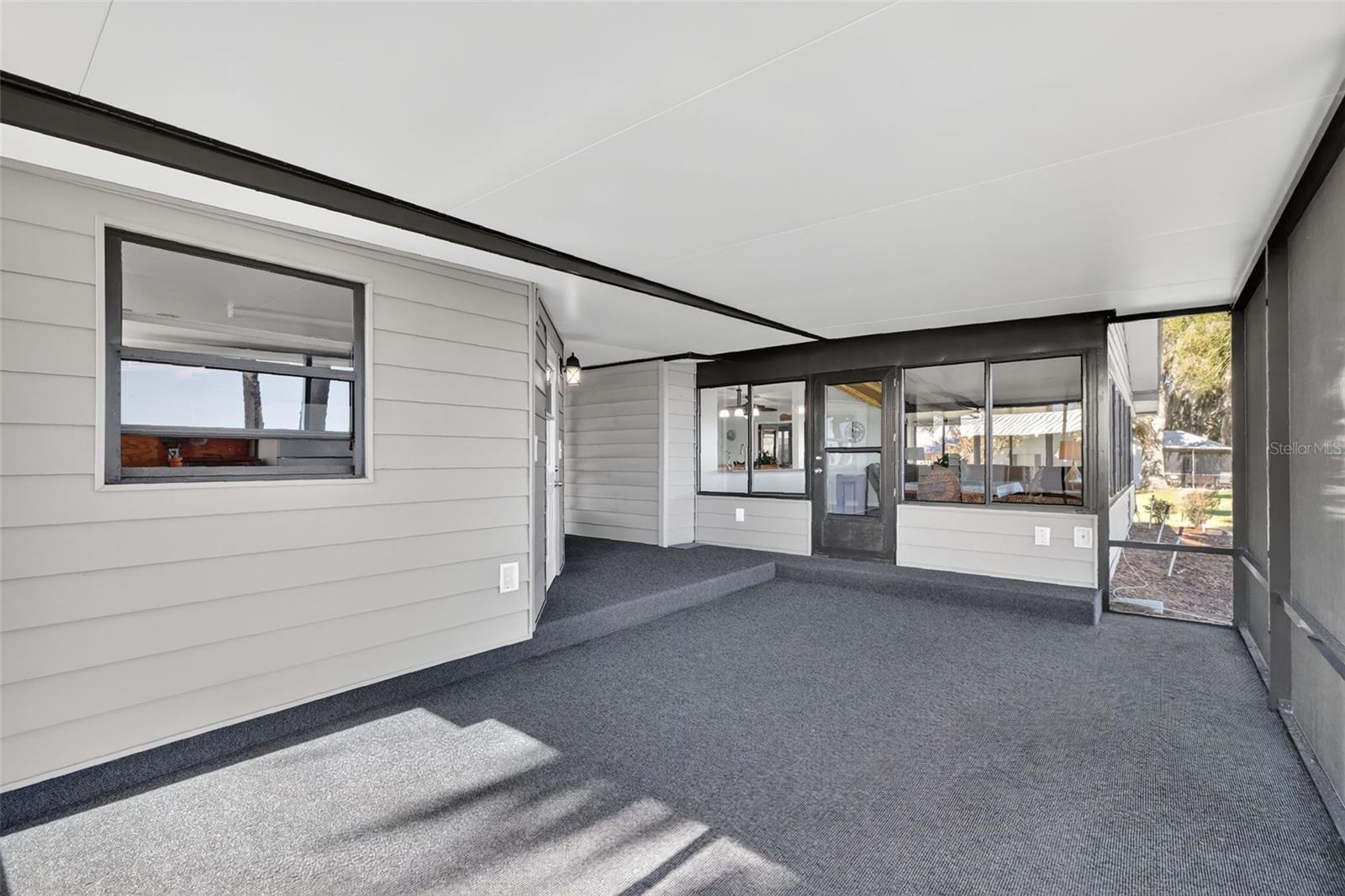 Image 30 of 47 For 38318 Langlois Place