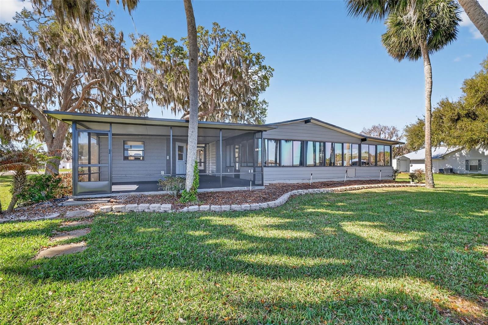 Image 32 of 47 For 38318 Langlois Place