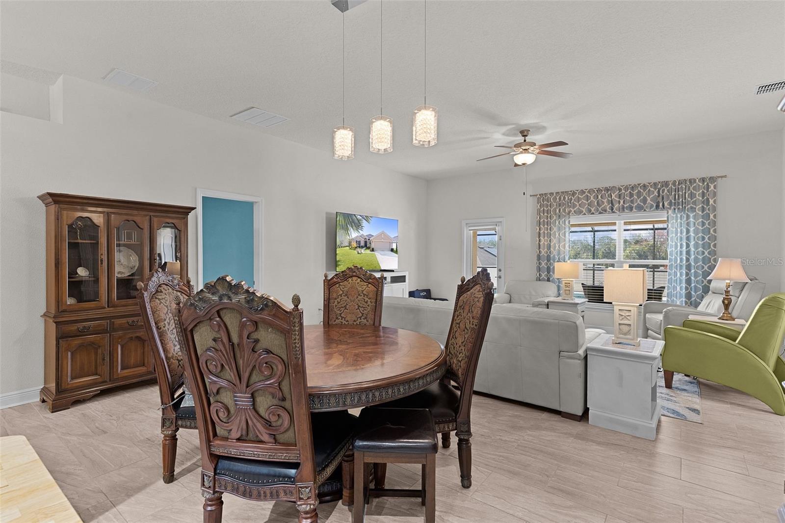 Image 8 of 28 For 403 Edith Drive