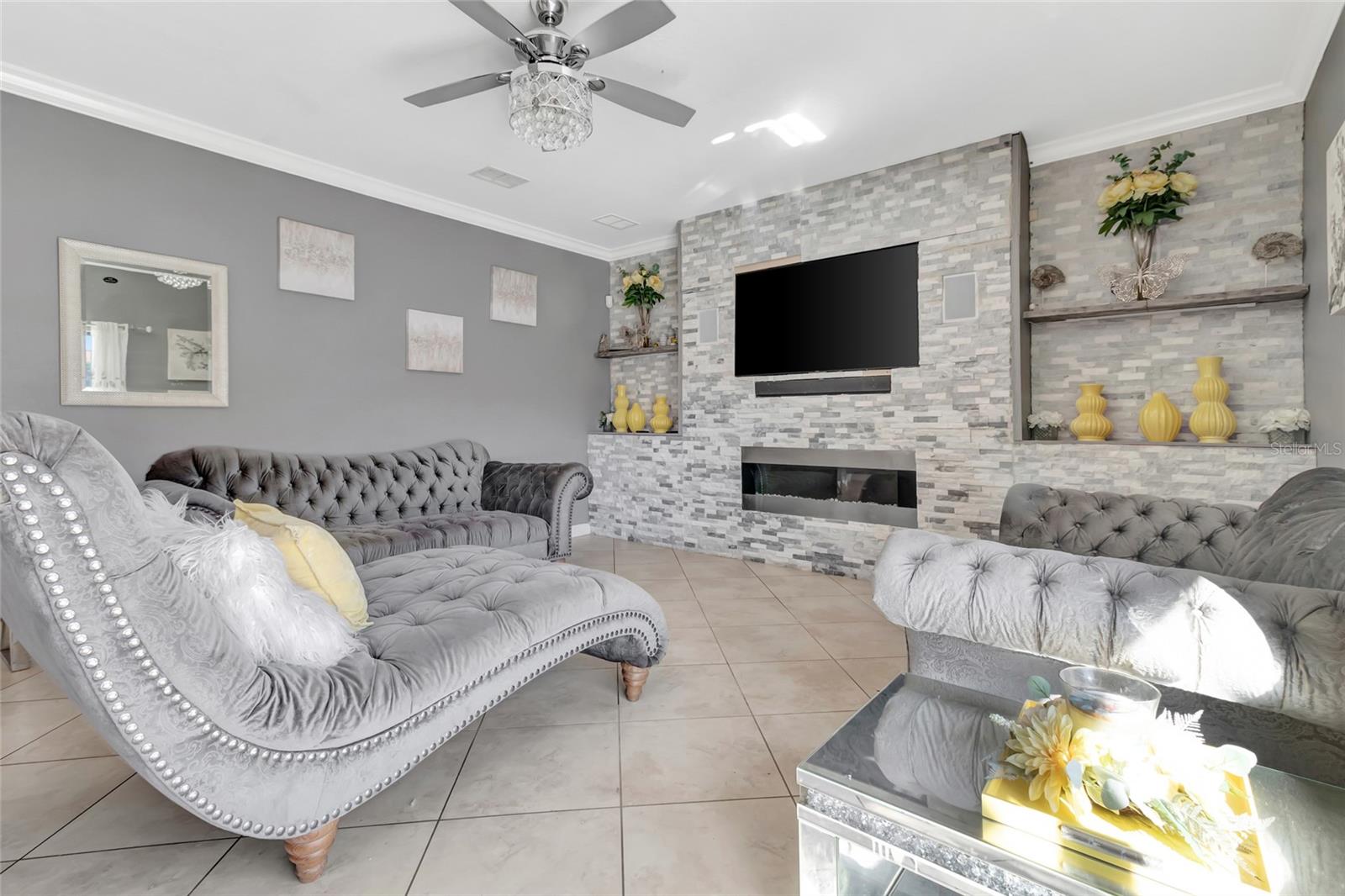 Listing photo id 13 for 1303 Sea Pines Way