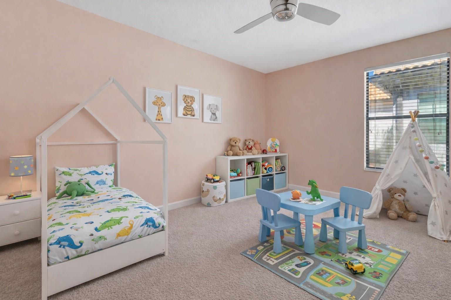 Listing photo id 31 for 1303 Sea Pines Way