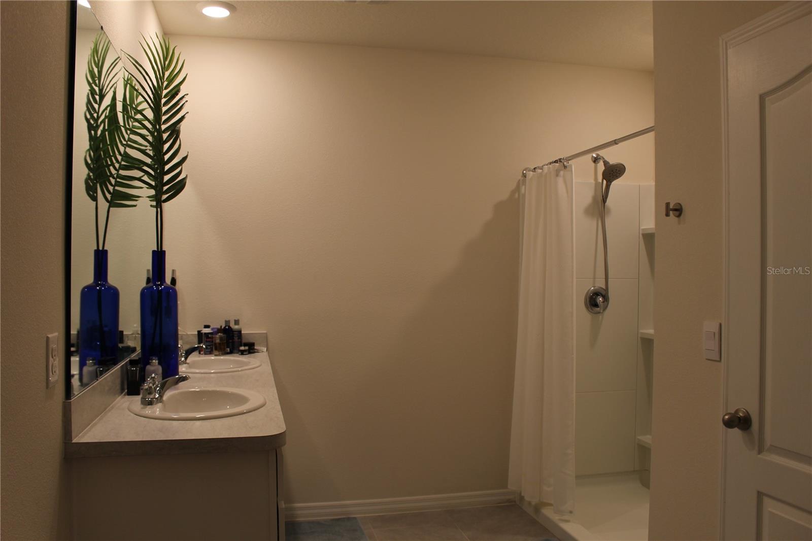 Image 22 of 32 For 2917 Canary Lane