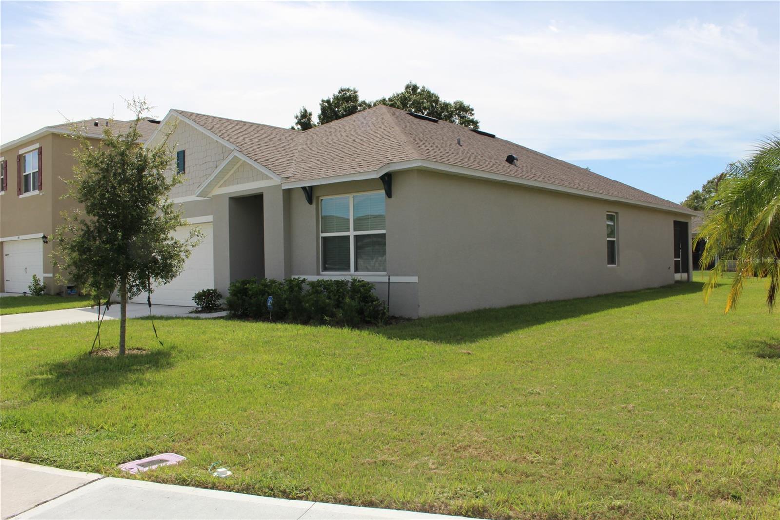 Image 3 of 32 For 2917 Canary Lane