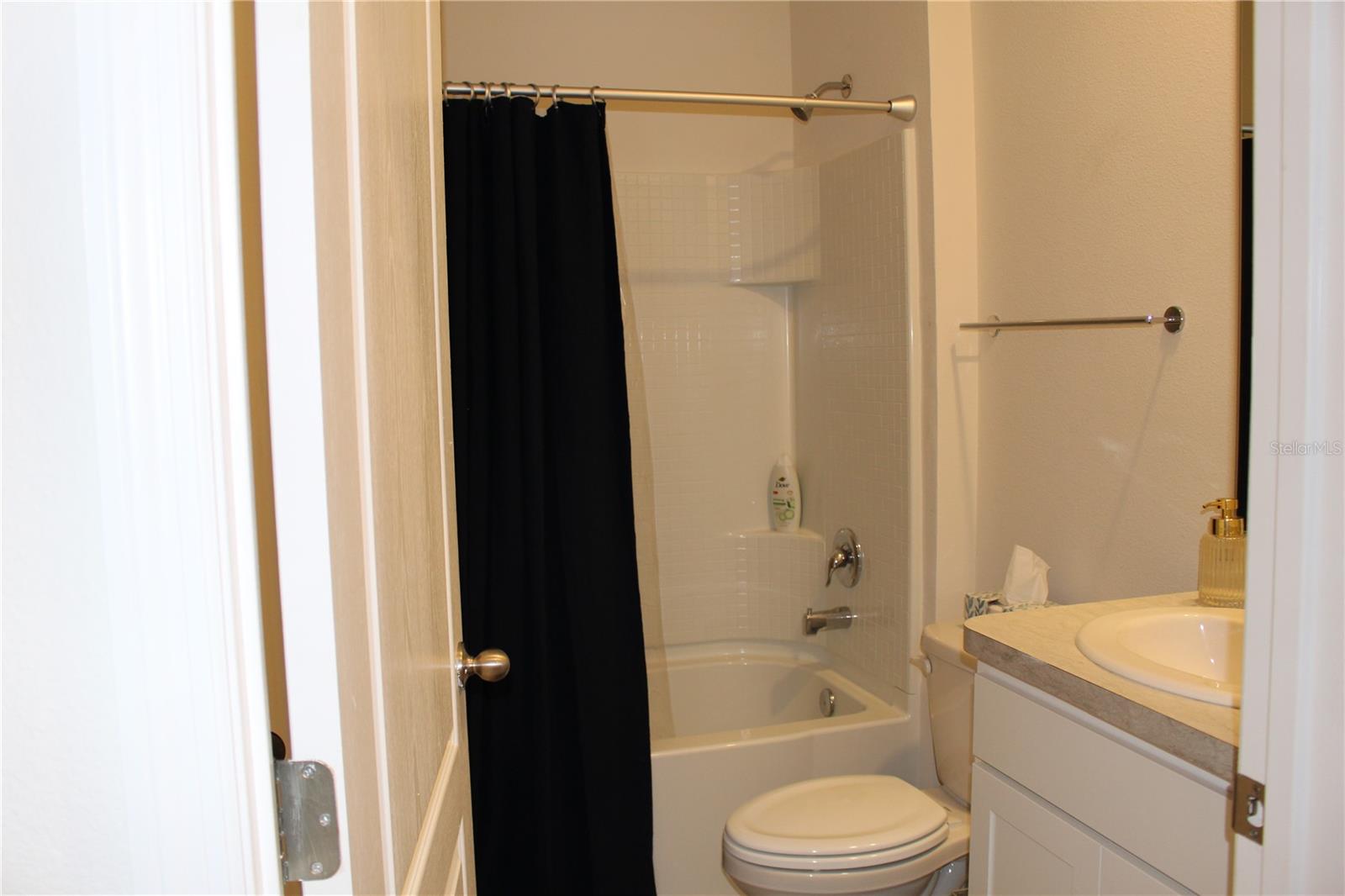 Image 8 of 32 For 2917 Canary Lane