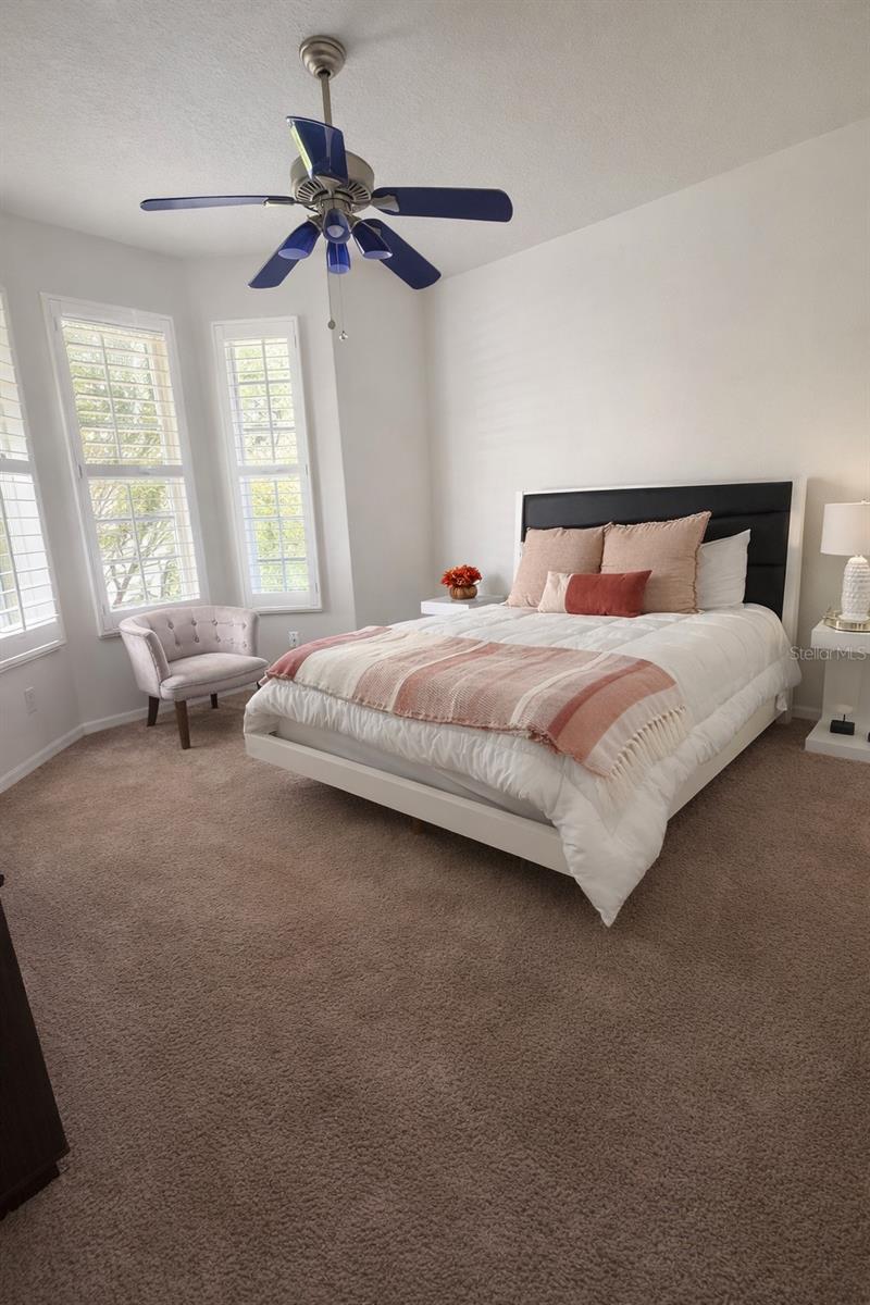 Image 18 of 49 For 9107 Phillips Grove Terrace